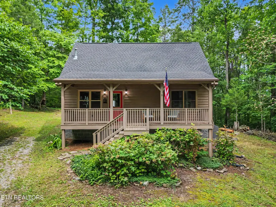 1006 Dry Valley Rd, Townsend, TN 37882 - #2