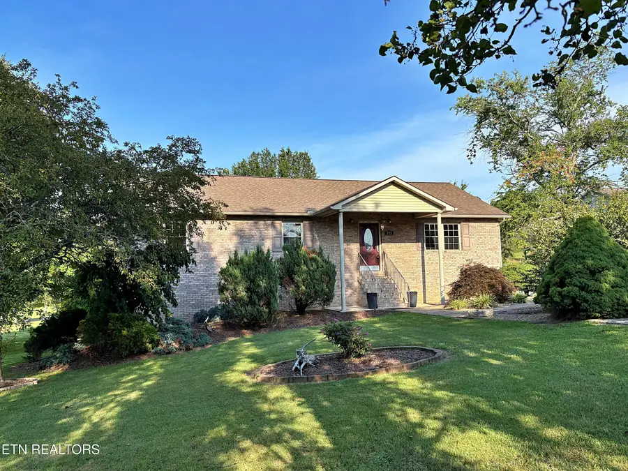 215 Courtney Circle, Cumberland Gap, TN 37724 - #3