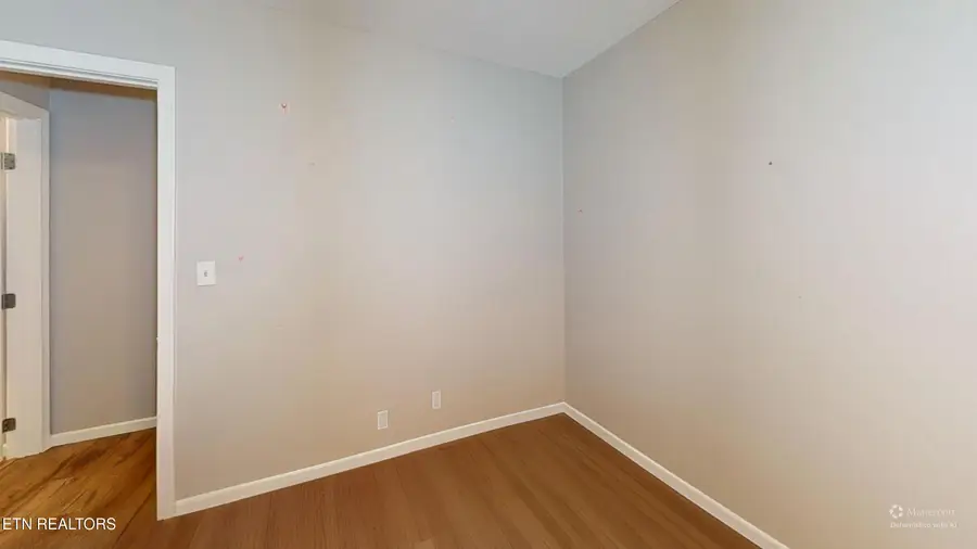 524 Midlake Drive, Knoxville, TN 37918 - #3