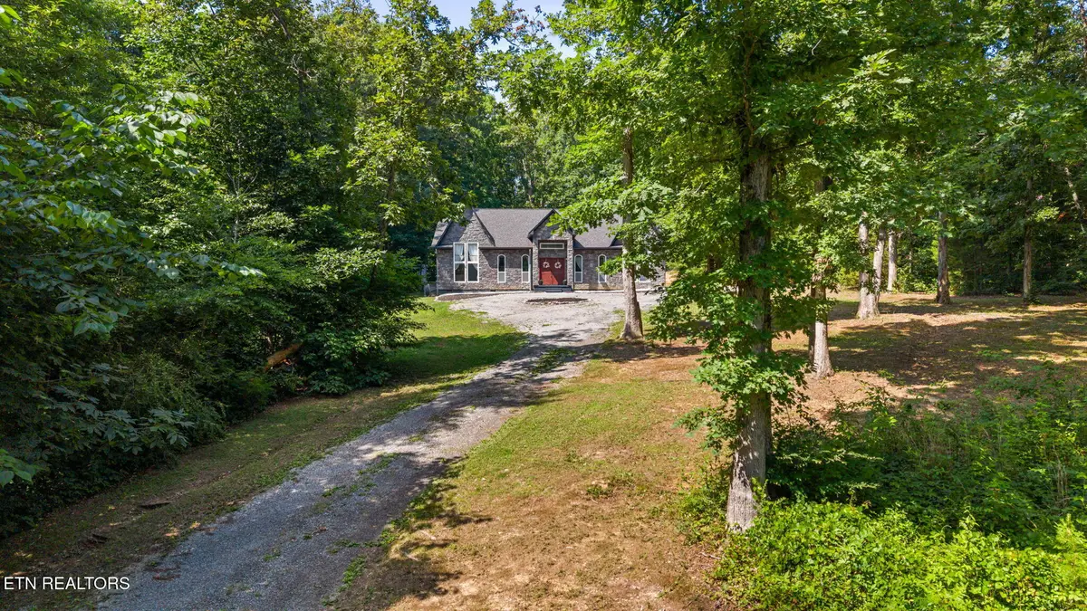 304 Lees Chapel Rd, Sweetwater, TN 37874 - #1