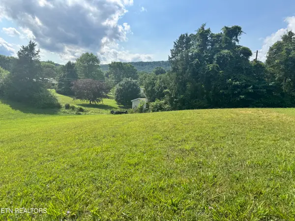 Grandview Lane #24, Jacksboro, TN 37757