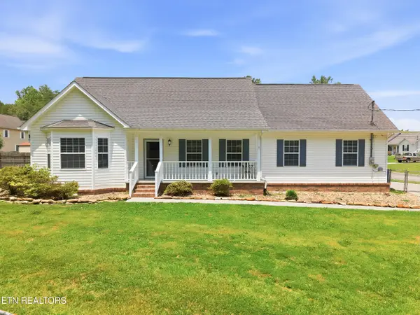 105 Aspen Lane, Oliver Springs, TN 37840