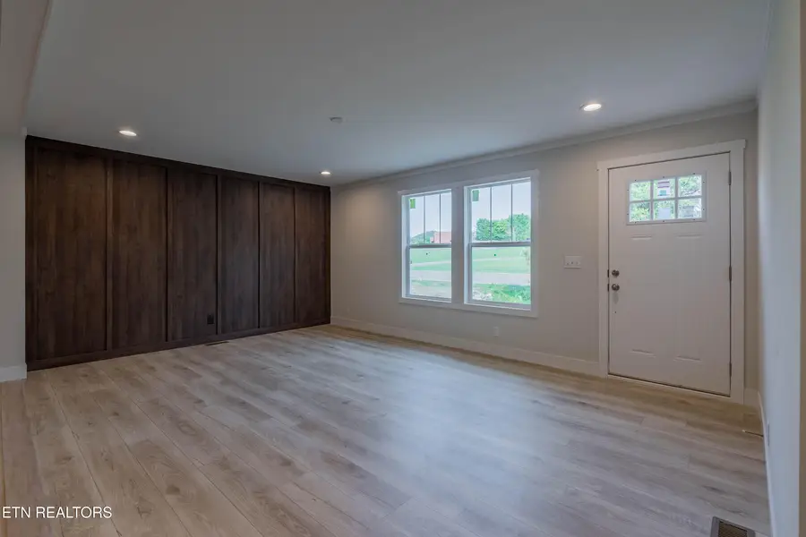 2127 Tipton Station Rd, Knoxville, TN 37920 - #3