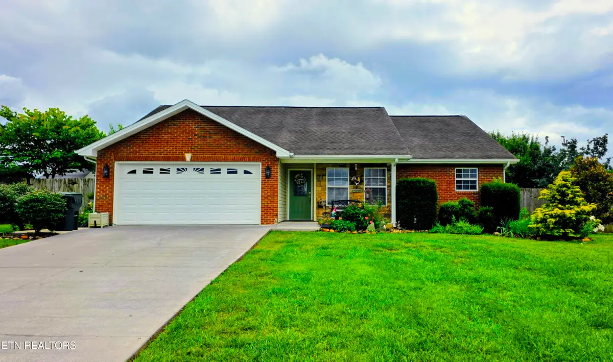 2423 Frost Valley Court, Sevierville, TN 37876 - #1