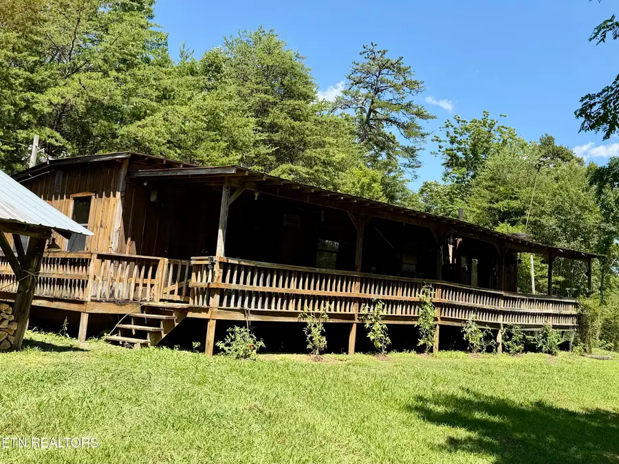 1798 Seagle Hollow Rd, Sevierville, TN 37876 - #3