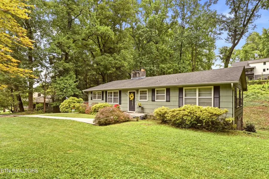 5700 Green Valley Drive, Knoxville, TN 37914 - #3