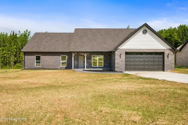 1034 N Linden Drive, Alcoa, TN 37701