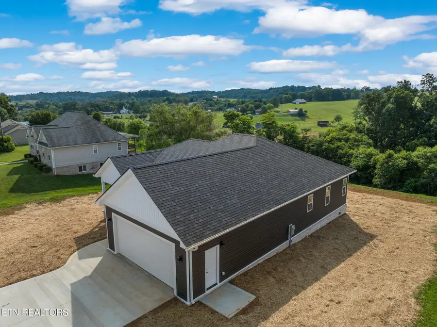 4203 Stansberry Rd, Morristown, TN 37813 - #3