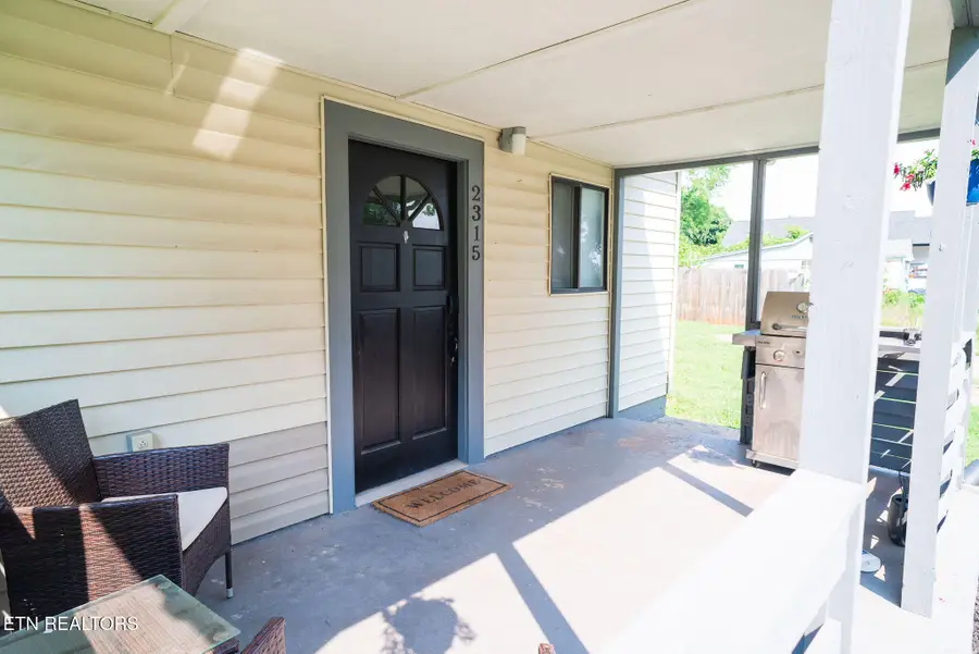 2315 Atchley St, Knoxville, TN 37920 - #2
