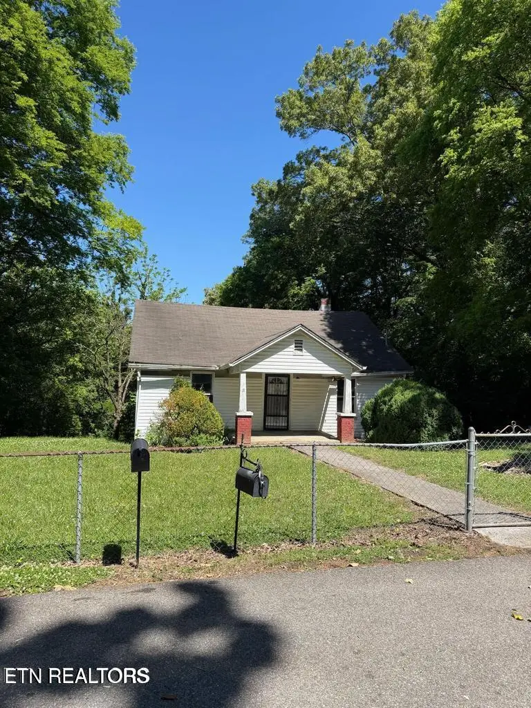 835 Spring Drive, Knoxville, TN 37920 - #1