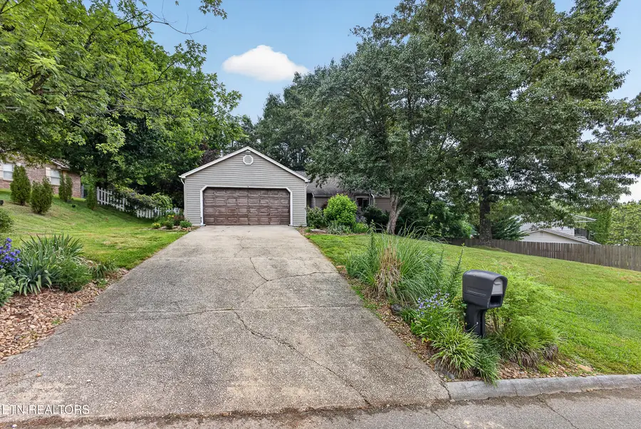 10225 Birch Hill Lane, Knoxville, TN 37932 - #2