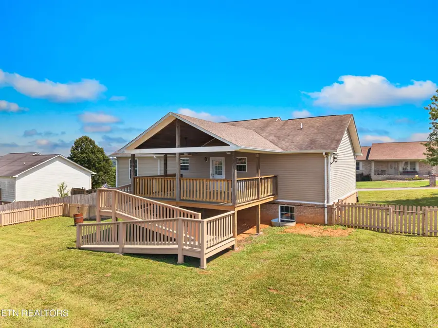620 Hills Gate Circle, Seymour, TN 37865 - #3