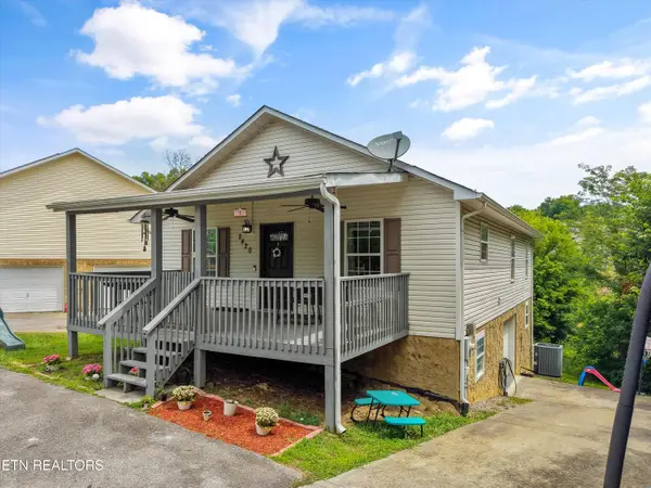 2420 Scenic Mountain Drive, Sevierville, TN 37876