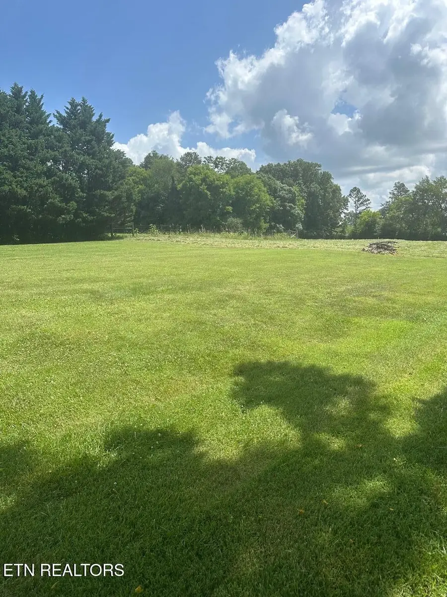 1035 Green Rd, Madisonville, TN 37354 - #3