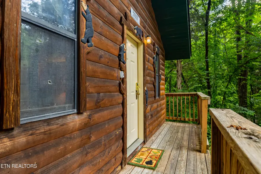2036 Ridge Rd #14, Pigeon Forge, TN 37863 - #3