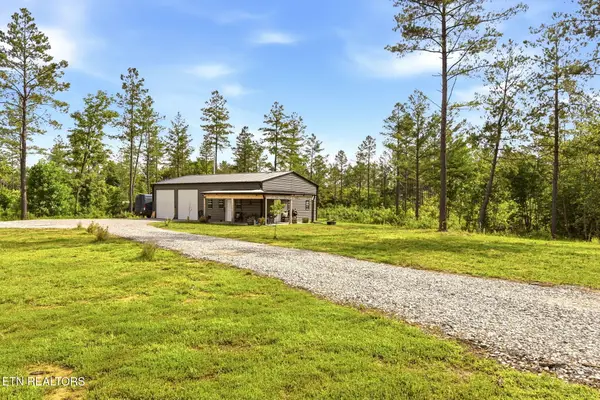 139 Boone Lane, Sunbright, TN 37872