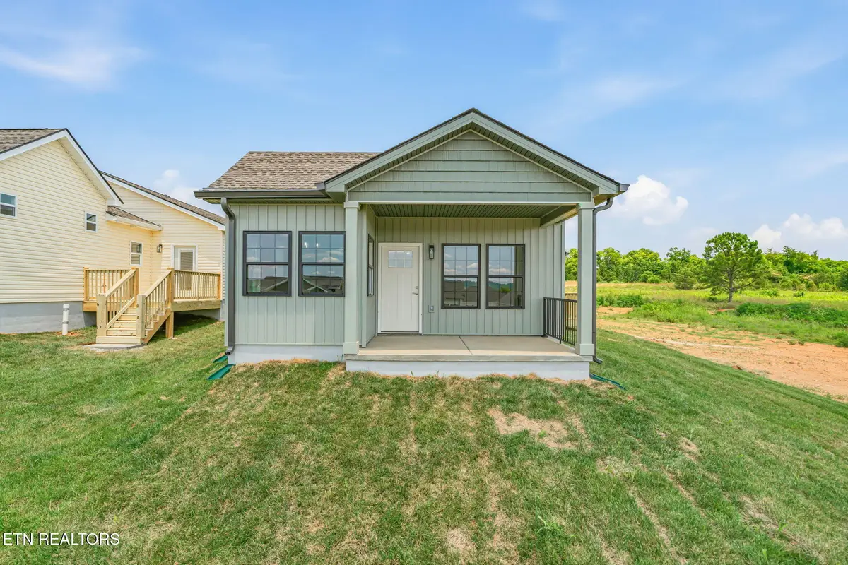 1034 Wentford Ave, Sweetwater, TN 37874 - #1