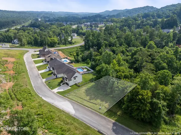 113 Cherry Oak Drive, Oak Ridge, TN 37830