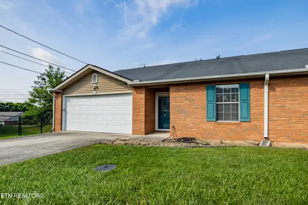 8015 Fenton Way, Powell, TN 37849