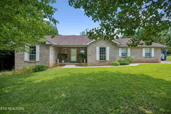 5616 Brandon Park Drive, Maryville, TN 37804