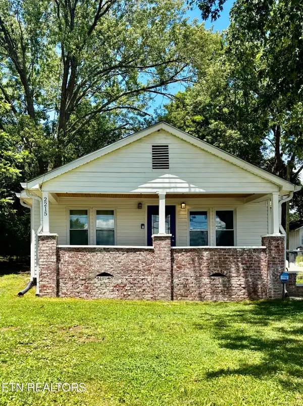 2215 Morningside Drive, Morristown, TN 37814