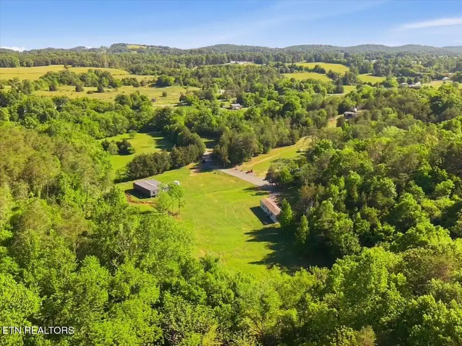 427 Thorngrove Pike, Kodak, TN 37764 - #2