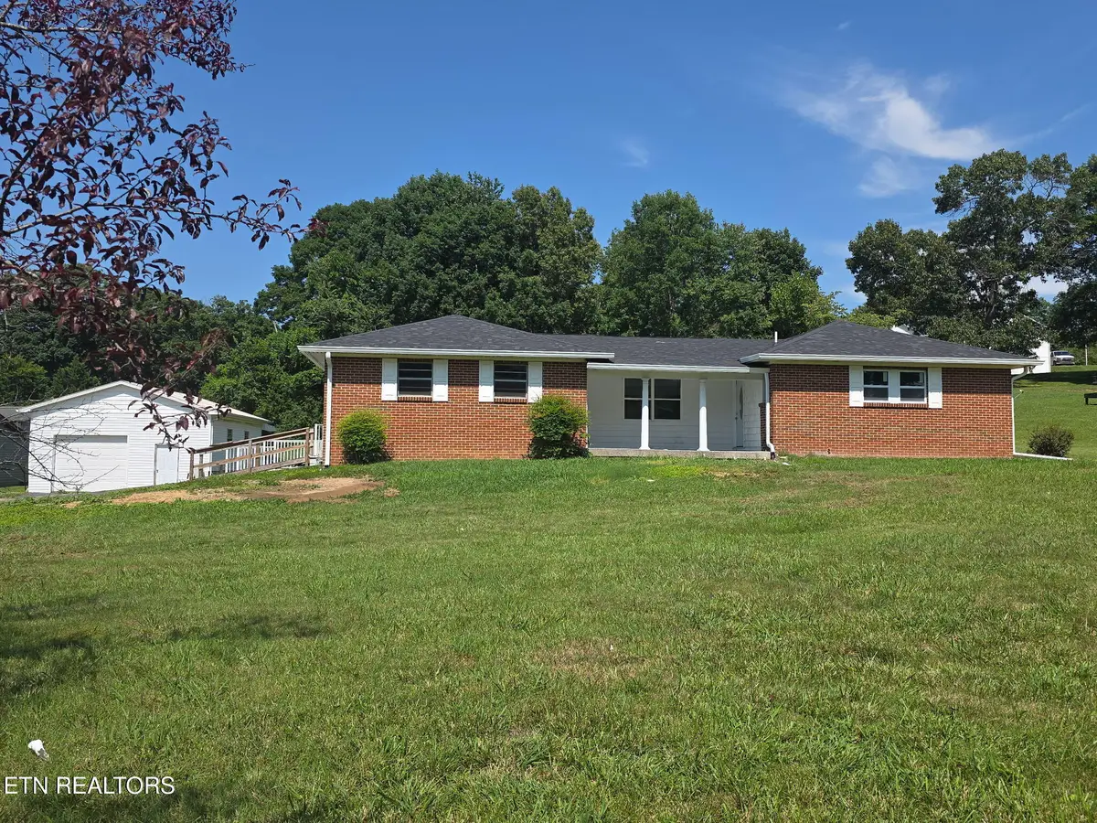 824 Poplar Springs Rd, Loudon, TN 37774 - #1