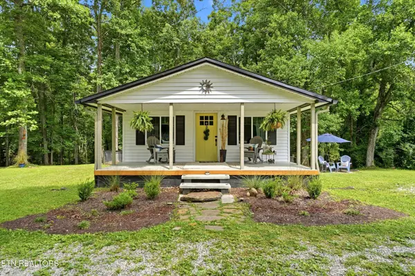 1968 Dry Hill Rd, Rockwood, TN 37854