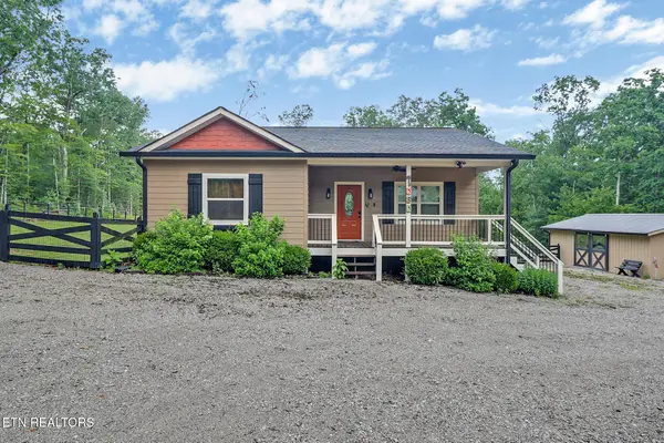 1060 Spruce Creek Drive, Jamestown, TN 38556
