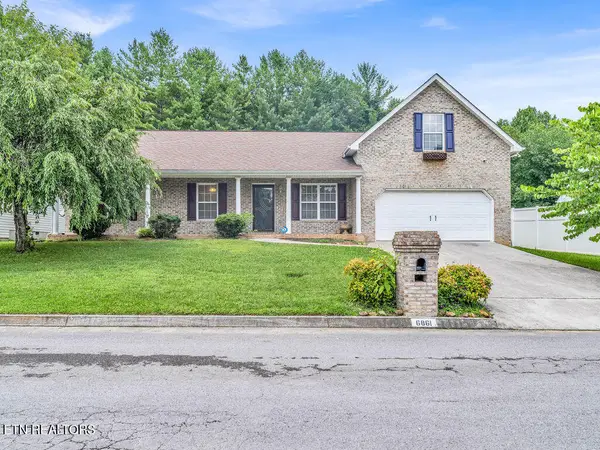 6861 Cardindale Drive, Knoxville, TN 37918