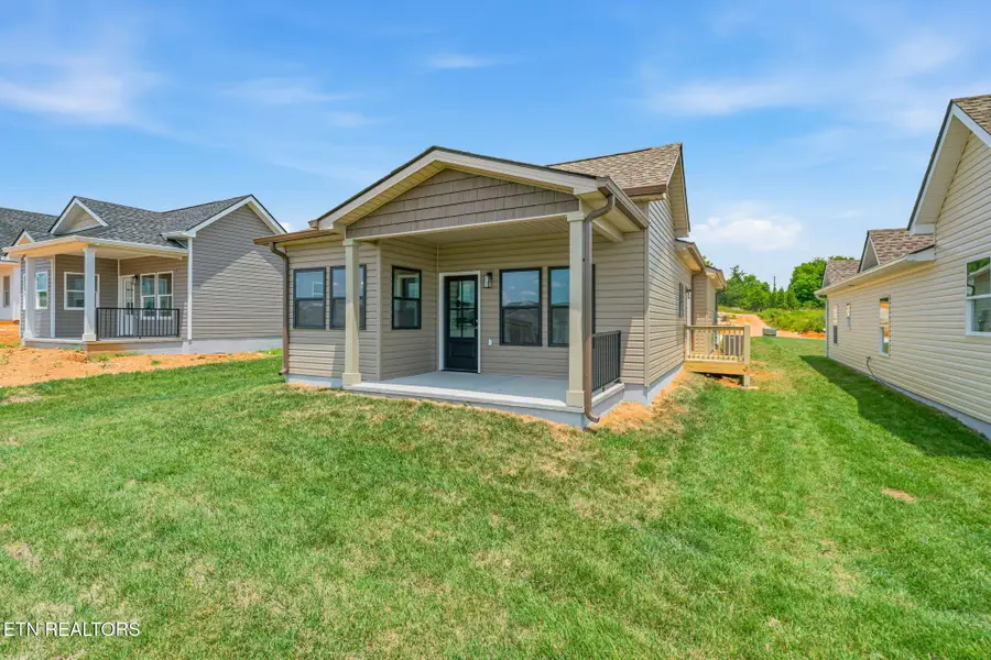 1030 Wentford Ave, Sweetwater, TN 37874 - #2