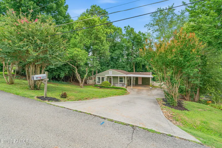 1324 Huntington Rd, Knoxville, TN 37919 - #2