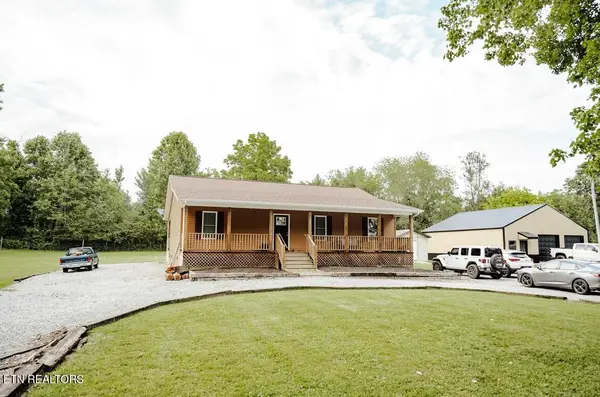 935 Pine Tree Rd, Jamestown, TN 38556