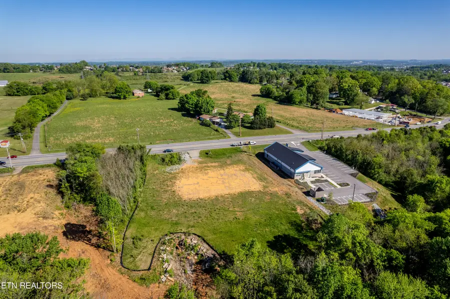 2054 U.s. 411, Maryville, TN 37801 - #2