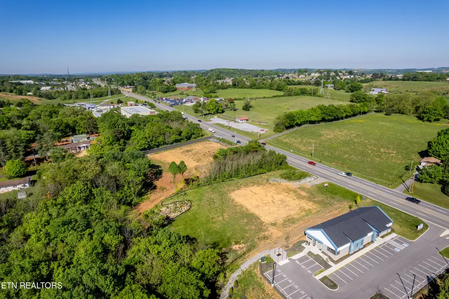 2054 U.s. 411, Maryville, TN 37801 - #3