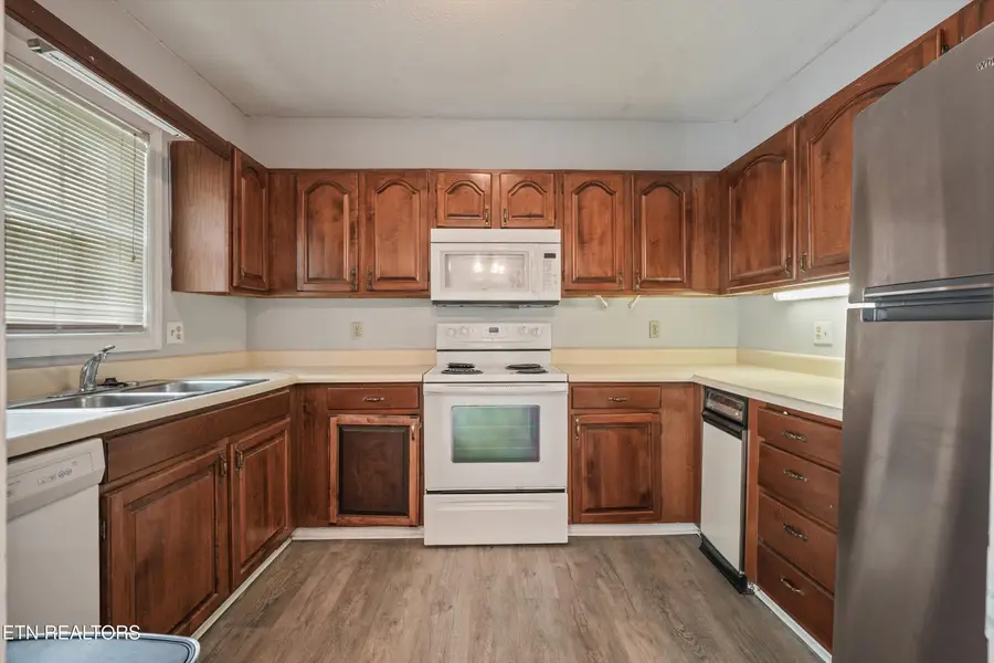 105 Arcadia Lane #APT D, Oak Ridge, TN 37830 - #3