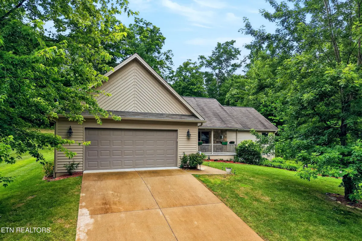 144 Windsor Rd, Crossville, TN 38558 - #1