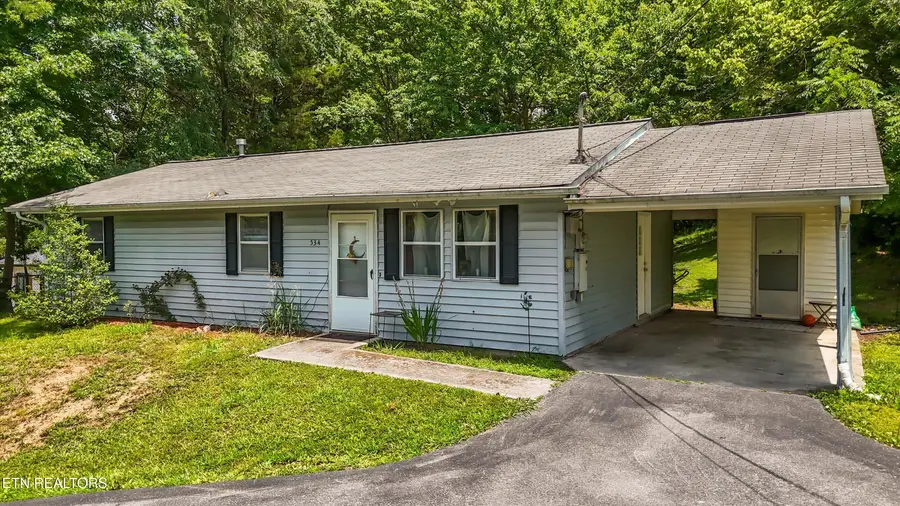 534 Sleepy Hollow Rd, Oliver Springs, TN 37840 - #2