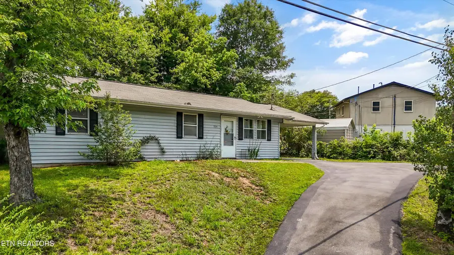 534 Sleepy Hollow Rd, Oliver Springs, TN 37840 - #3