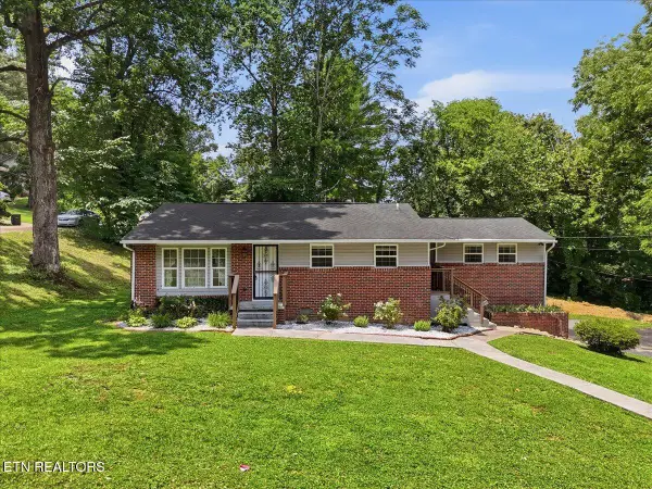 415 Michael St, Knoxville, TN 37914