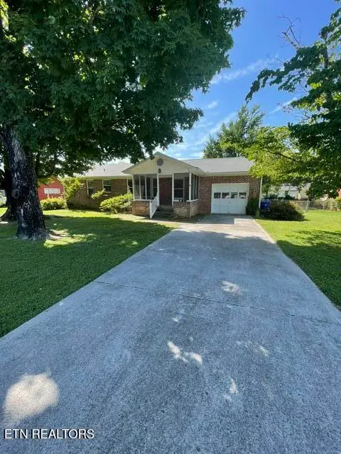 407 Highland Drive, Clinton, TN 37716 - #3