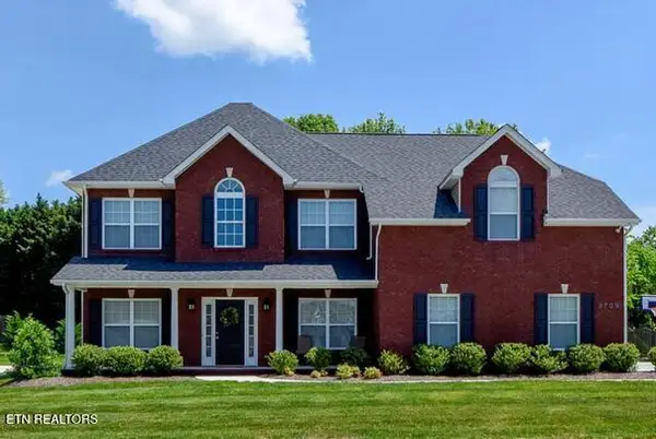 2709 Daventry Drive, Maryville, TN 37804