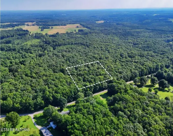 Lot 6 Turkey Blind Rd, Crossville, TN 38572
