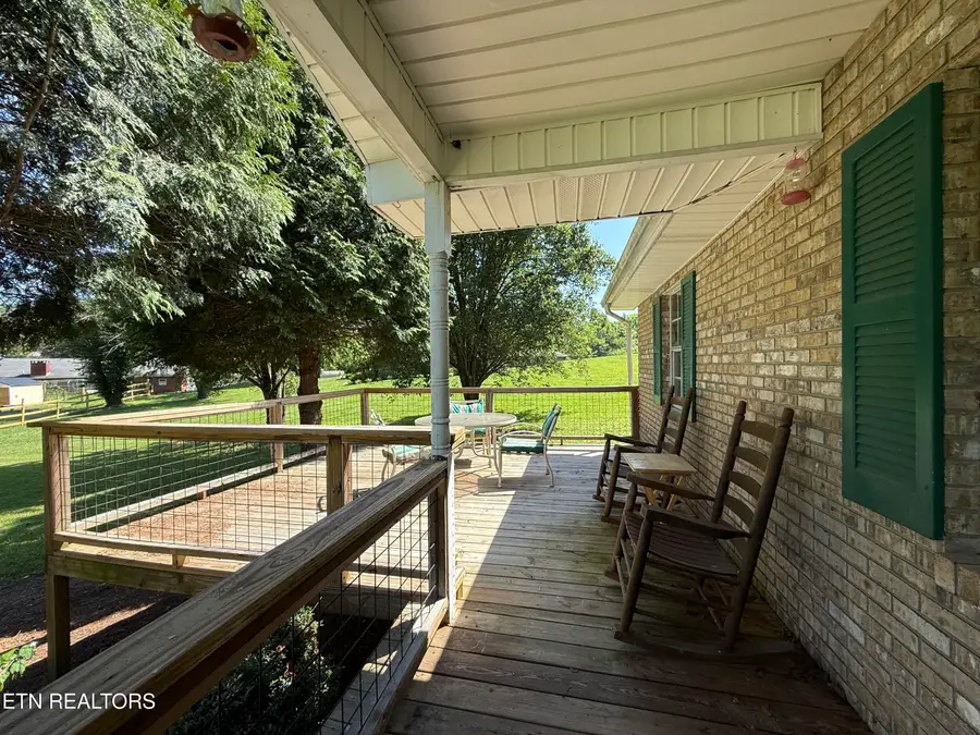 175 Hill Top St, Huntsville, TN 37756 - #2