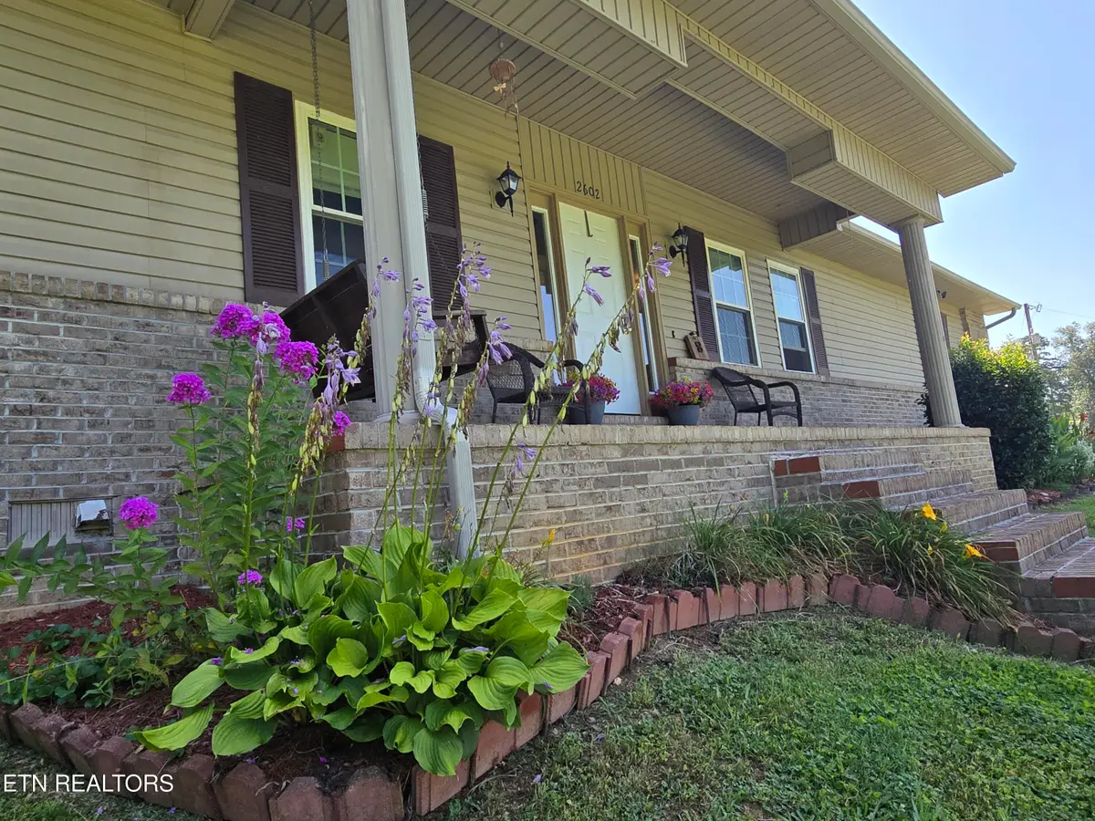 2602 Wayland Rd, Knoxville, TN 37914 - #1
