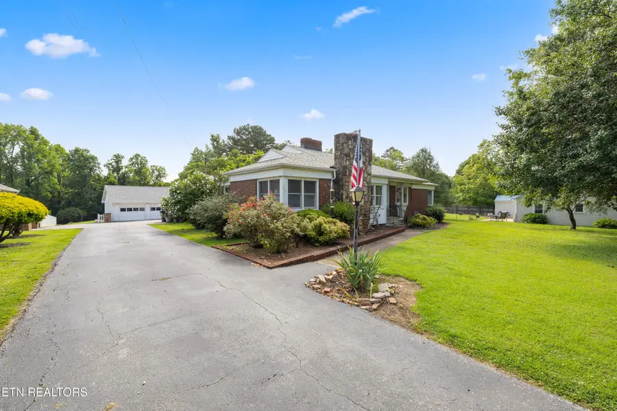 4950 Beverly Rd, Knoxville, TN 37918 - #3