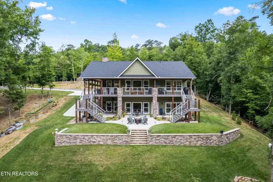 300 Black Fox Rd, Washburn, TN 37888 - #2