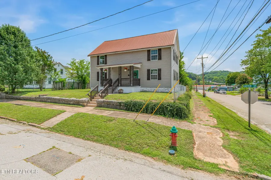 431 Carter Ave, Harriman, TN 37748 - #2