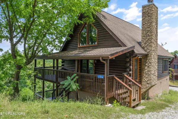 2026 Bill Flagle Way, Sevierville, TN 37876