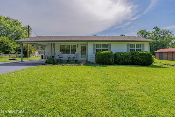 210 Jackson Lane, Oliver Springs, TN 37840